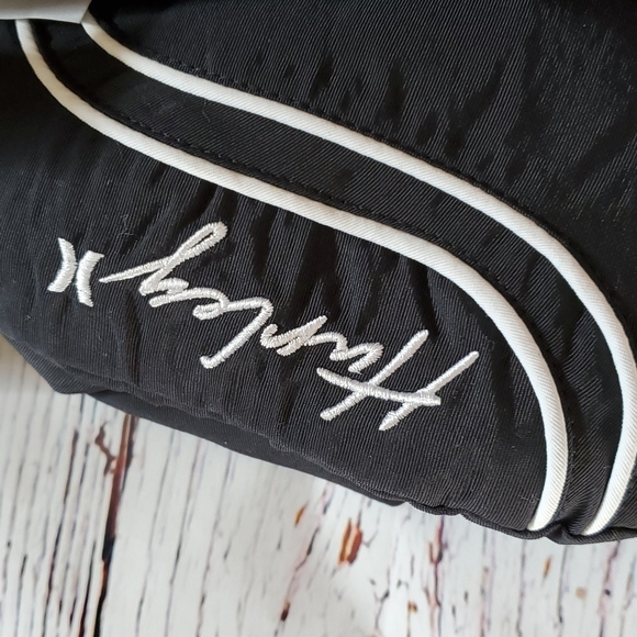 🆕️ HURLEY W BELLA SNOW MITTEN ❄️ - Picture 4 of 7